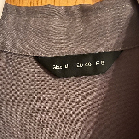 Vince Women’s Gray Button-Up Blouse Size Medium Casual Comfortable Dress Up Gift - Picture 11 of 11